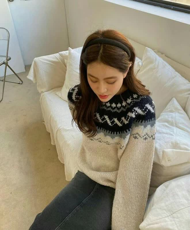 3 kiểu áo len họa tiết vừa đẹp lại không sến sẩm-9