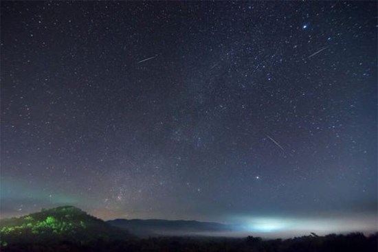 Đêm nay, Việt Nam chiêm ngưỡng trận mưa sao băng Leonids