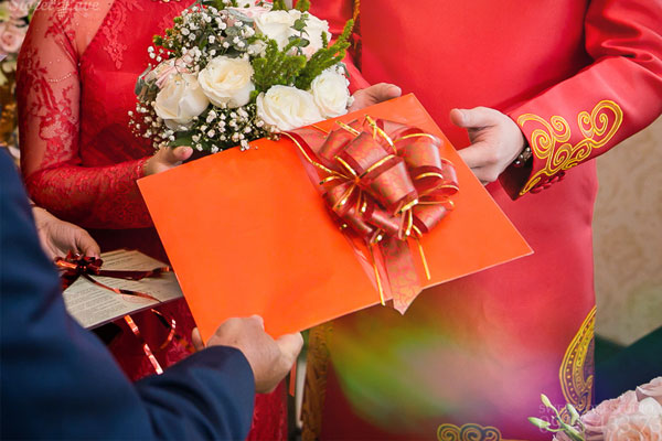 Chồng nghĩ vợ chung thủy tuyệt vời cho đến vô tình xem được facebook của vợ, cái kết còn xa hơn tưởng tượng-3