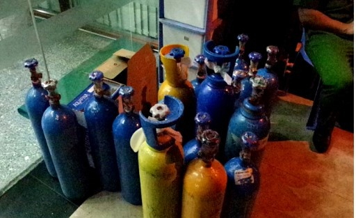 Công an TP.HCM đột kích karaoke Boss, đưa 232 người về trụ sở-2