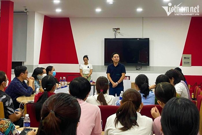 Trung tâm Anh ngữ họp với phụ huynh về việc hoàn học phí-1