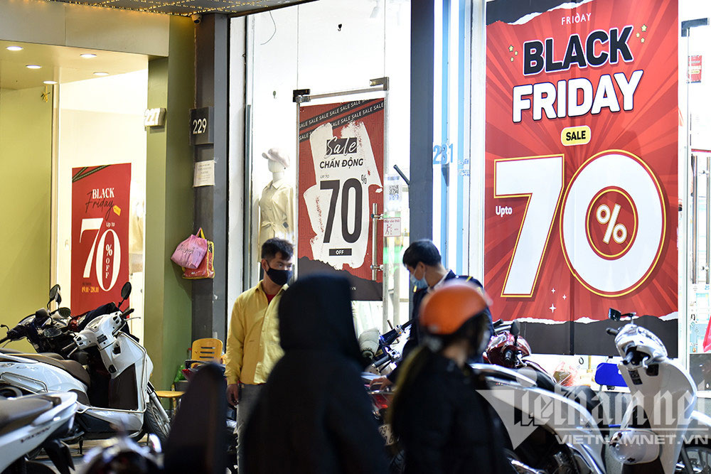 Rầm rộ giảm giá 70-90%, Black Friday 2022 là ngày nào để săn sale-1