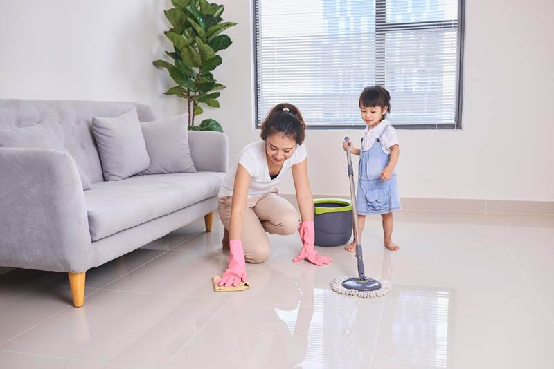 Những lợi ích tuyệt vời từ việc cho trẻ làm việc nhà, bố mẹ yêu con đừng làm hết việc của con-1