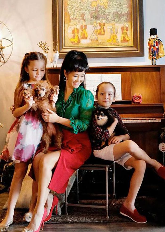 Diva Hồng Nhung tìm lại hạnh phúc sau ly hôn chồng Tây thế nào?-7