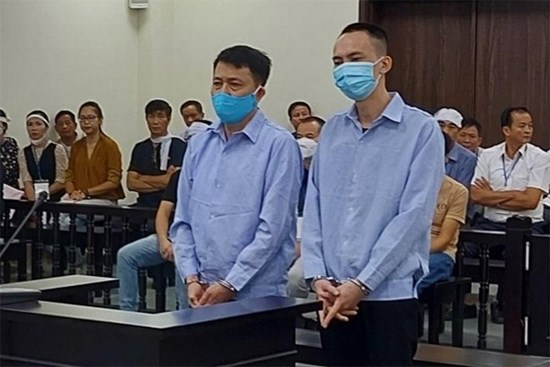 Tuyên phạt tử hình và chung thân hai bố con trong vụ đánh chết người sau cuộc nhậu