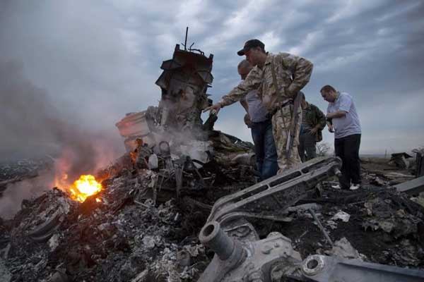 Ba người bị kết tội sát hại 298 người trong vụ bắn rơi máy bay MH17 năm 2014-1