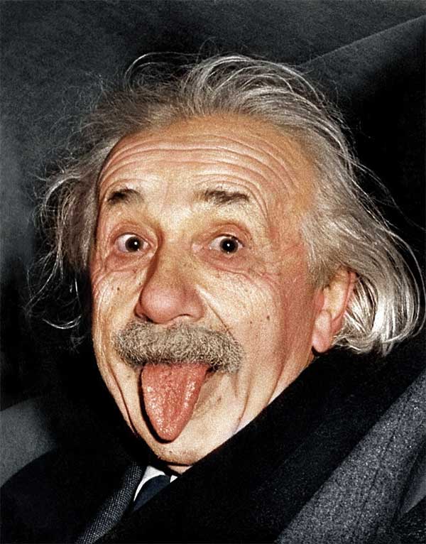 Lịch sử thú vị về bức ảnh thiên tài Einstein khoe lưỡi-1