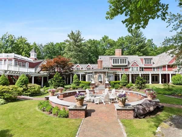 Căn nhà xa hoa của con gái ông trùm ngành nến ở Mỹ-1