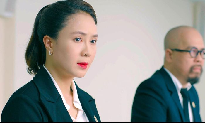 Luật sư Phương của Hồng Diễm làm gì sai mà mọi người nặng lời thế?-3