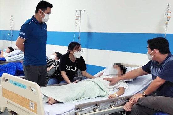 Điều tra vụ 257 học sinh nhập viện nghi do ngộ độc thực phẩm