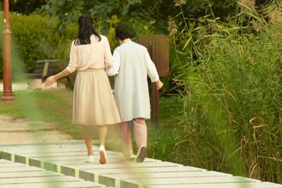 Sau 22 năm, tôi mới biết lý do mẹ mang theo em tôi bỏ nhà ra đi