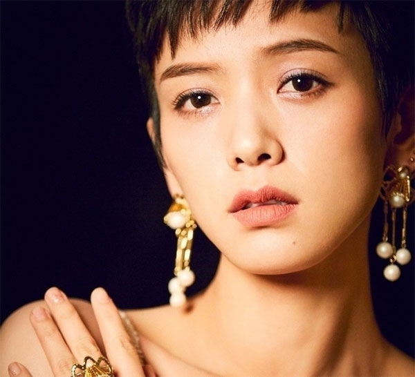 Tình mới của Lưu Khải Uy sau 4 năm ly hôn Dương Mịch-1