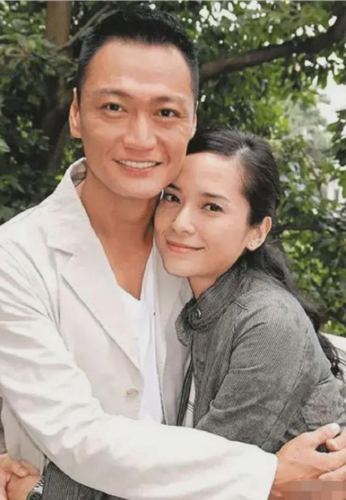 Nàng hậu bị tẩy chay vì làm tiểu tam, lấy chồng nghèo phải chật vật chạy show-3