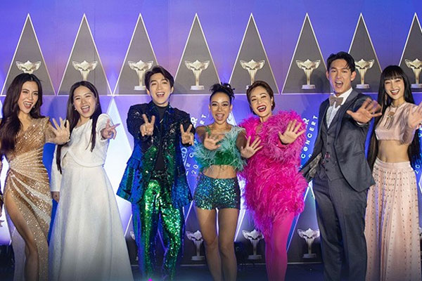 Quán quân Ca Sĩ Mặt Nạ” kết hôn nhiều năm nhưng chưa có một hôn lễ chính thức-4