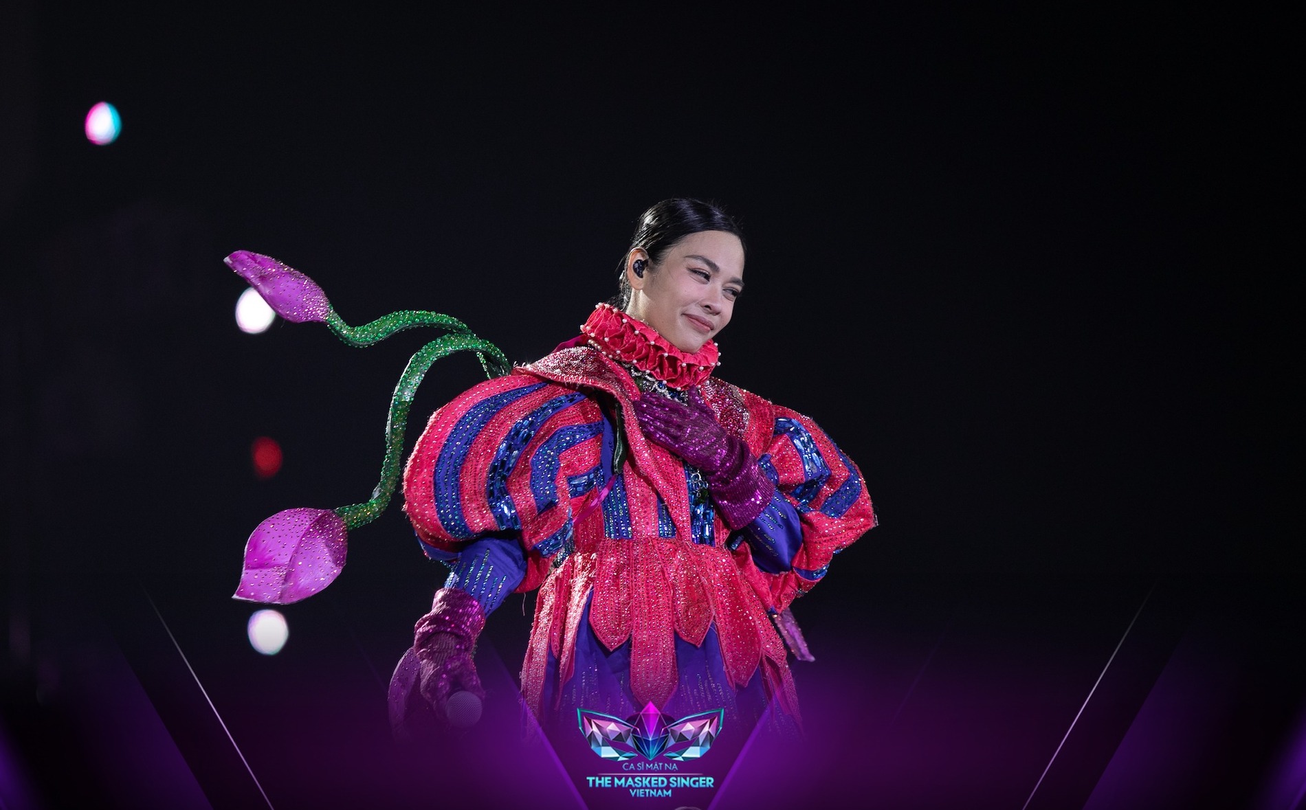 Quán quân Ca Sĩ Mặt Nạ” kết hôn nhiều năm nhưng chưa có một hôn lễ chính thức-1