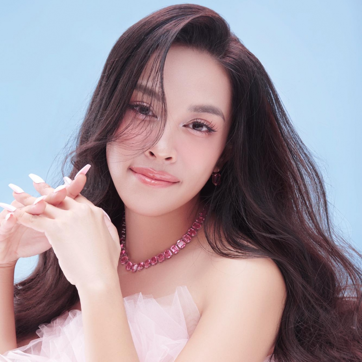 Khoảnh khắc đời thường của O Sen - Quán quân Ca Sĩ Mặt Nạ mùa đầu tiên-7