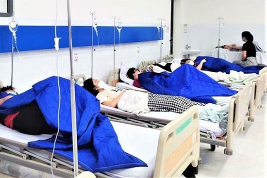 Từ vụ học sinh tử vong nghi ngộ độc thực phẩm sau bữa ăn bán trú: Chuyên gia chỉ ra 5 điểm cần đặc biệt lưu ý