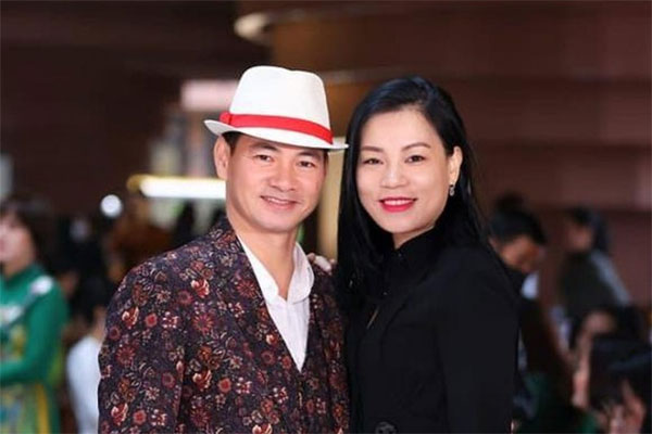 Hình ảnh đời thường làm giám đốc của nghệ sĩ Xuân Bắc-16