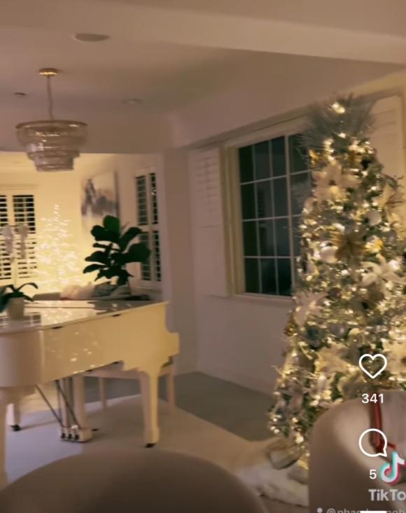 Phạm Hương khoe cận cảnh dinh thự tiền tỷ được trang hoàng lộng lẫy, dân mạng choáng vì quá sang chảnh-4