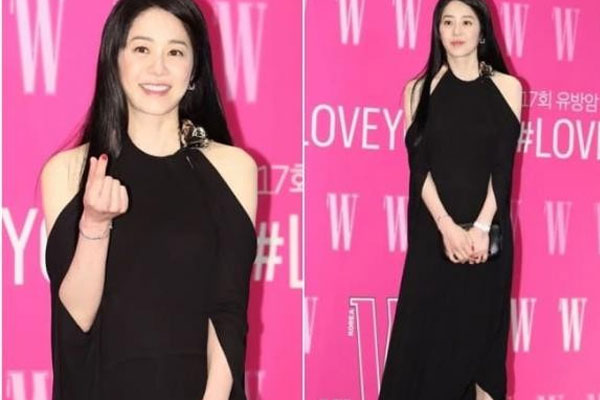 Go Hyun Jung khoe vẻ quyến rũ ở tuổi 52, khác hẳn hình ảnh nàng dâu bị gia tộc Samsung ruồng bỏ” năm nào-6