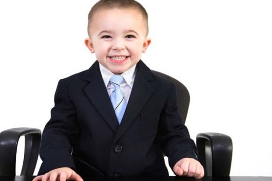 Trẻ có 3 biểu hiện này từ nhỏ lớn lên rất có khả năng lãnh đạo