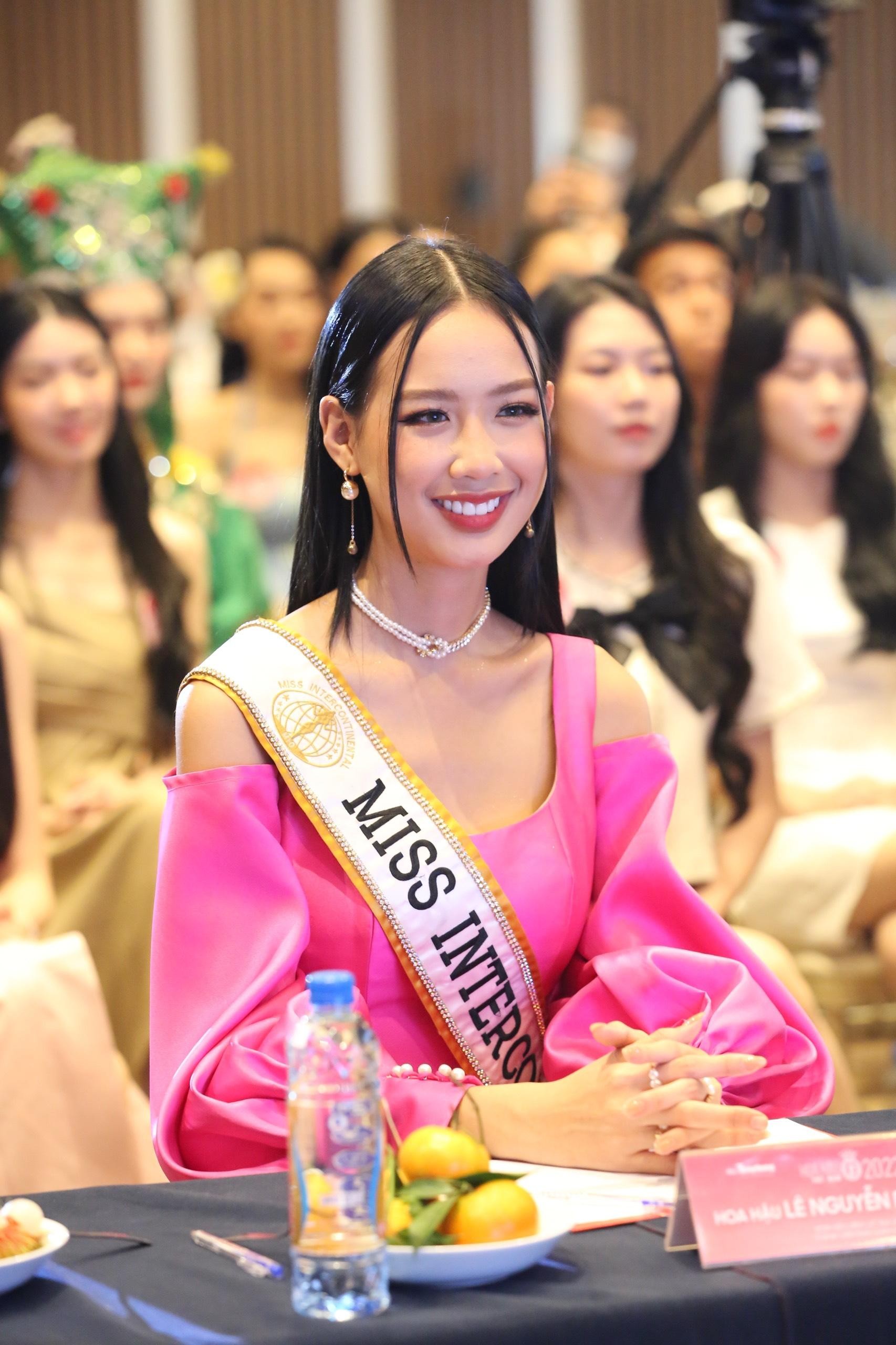 Thí sinh Hoa hậu Việt Nam bật khóc, bị miệt thị vì nặng 70 kg-3