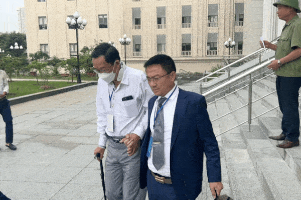 Một ngày, 2 người gieo mình xuống sông Sài Gòn-2