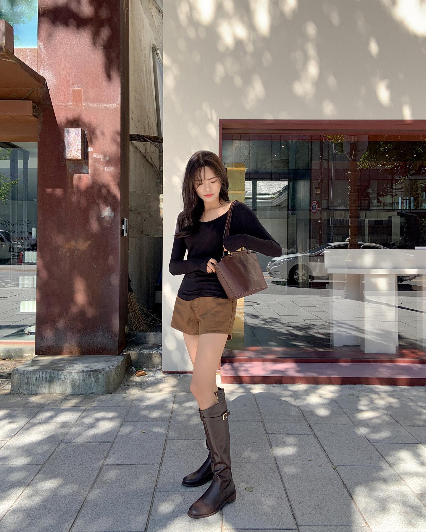 6 món thời trang nên sắm để mặc đẹp từ giờ đến Tết 2023-5