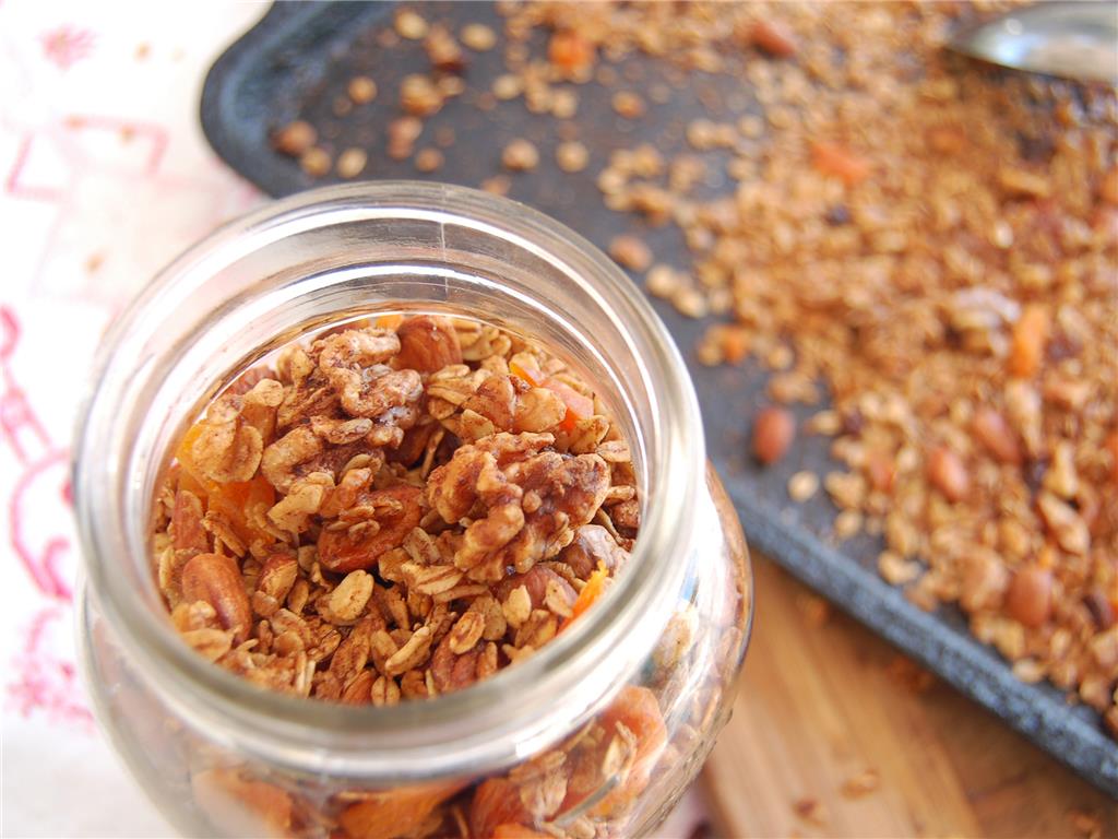 Tự làm granola tại nhà ăn sáng hay ăn vặt vừa ngon, vừa rẻ-3