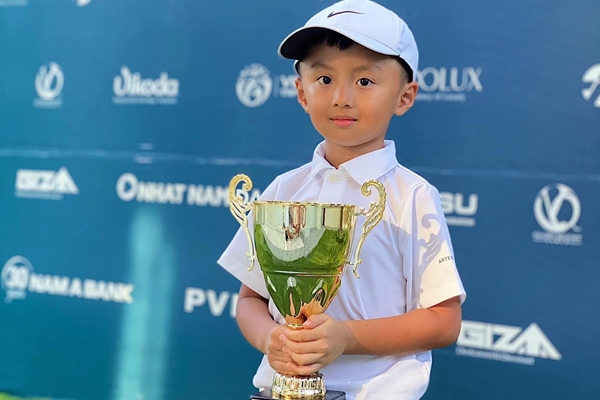 Trẻ hơn 1 tuổi chưa biết nói, bà nội sồn sồn đòi đi cắt thắng lưỡi, nghe bác sĩ nói mới lặng người-4