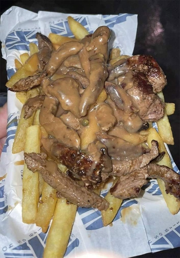 Đĩa salad gây bức xúc tại World Cup 2022-2