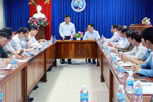 Vụ ngộ độc ở iSchool: Có 3 loại vi khuẩn trong món cánh gà chiên-2