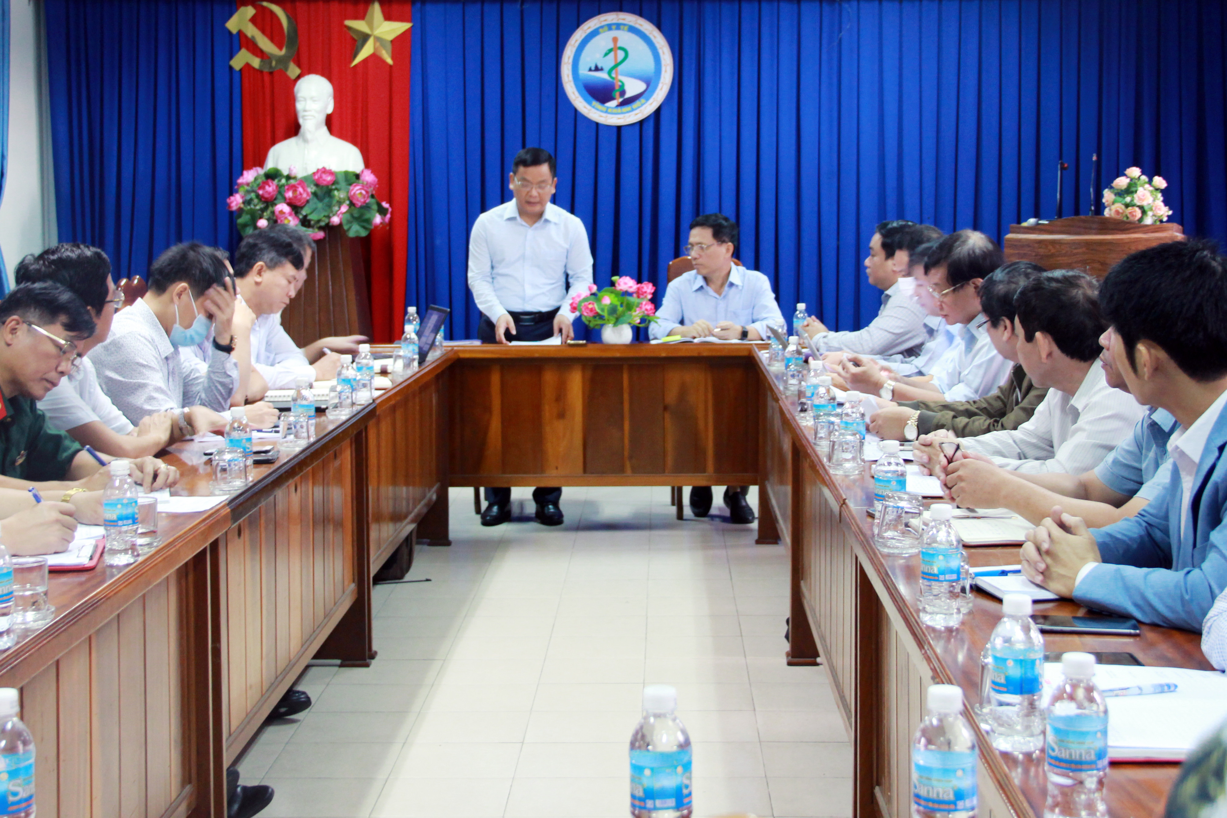 Hơn 600 học sinh Ischool vào viện khám: Khẳng định ngộ độc do nhiễm khuẩn Salmonella-1