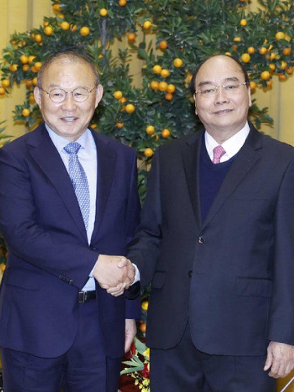 Thầy Park viết tâm thư kể hành trình 5 năm gắn bó bóng đá Việt-1