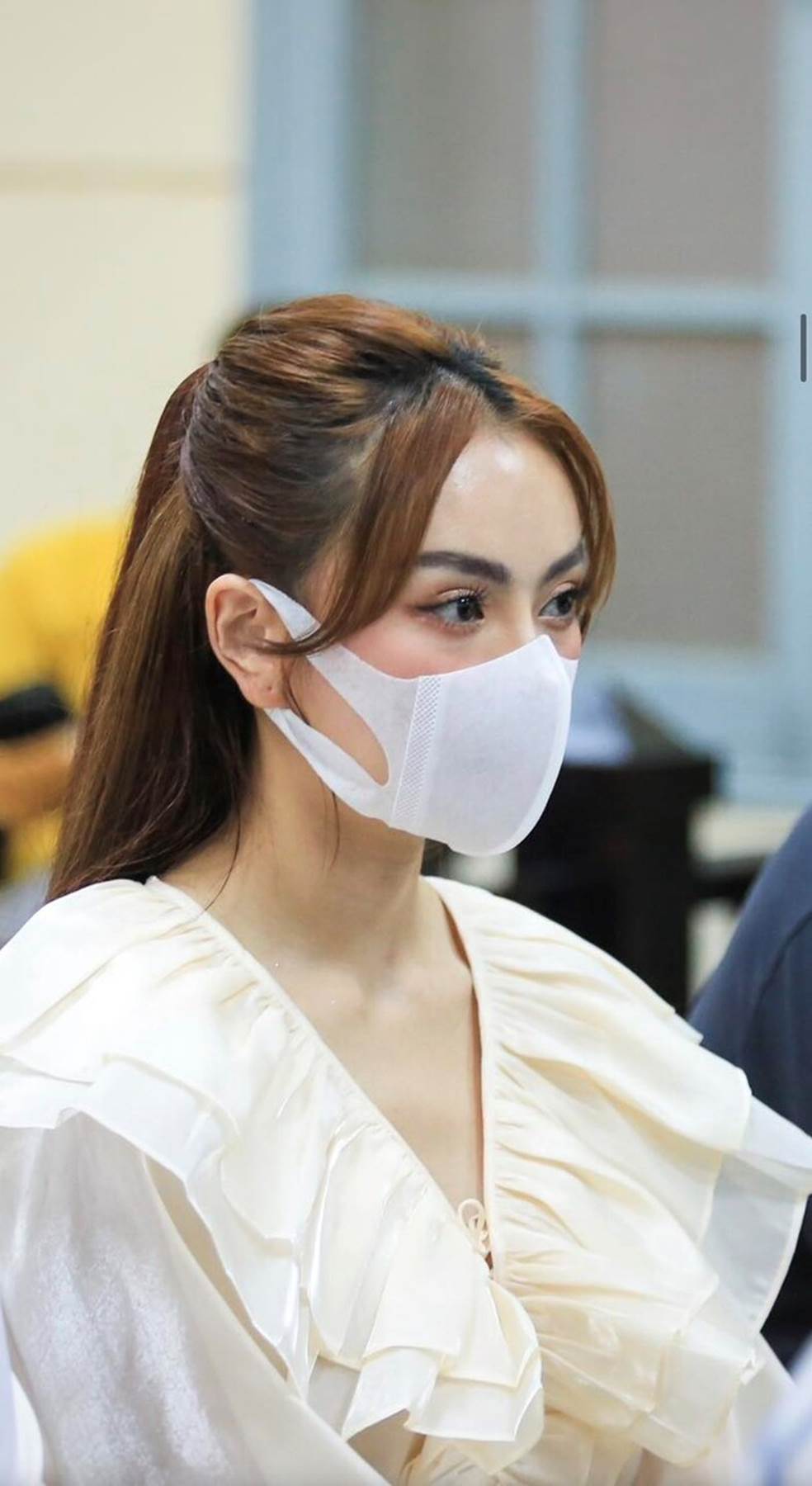 Rời phiên tòa sau khi quỳ gối xin lỗi bị hại bất thành, Trang Nemo tiếp tục có chia sẻ gây chú ý-2