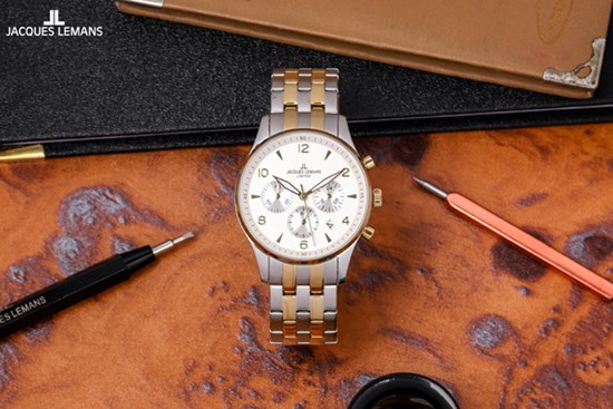 Đăng Quang Watch ‘sale sập sàn’ ngày Black Friday