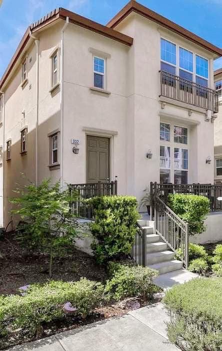 Bất ngờ với biệt thự 1 triệu USD, rộng 300m2 tại Mỹ mà Nhật Tinh Anh mua tặng bố mẹ-3