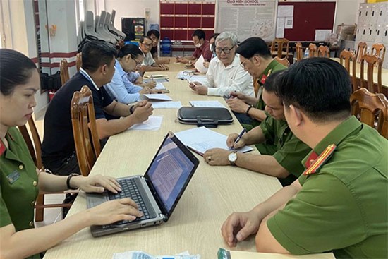 Cảnh sát yêu cầu cung cấp thông tin vụ ngộ độc tại trường Ischool Nha Trang
