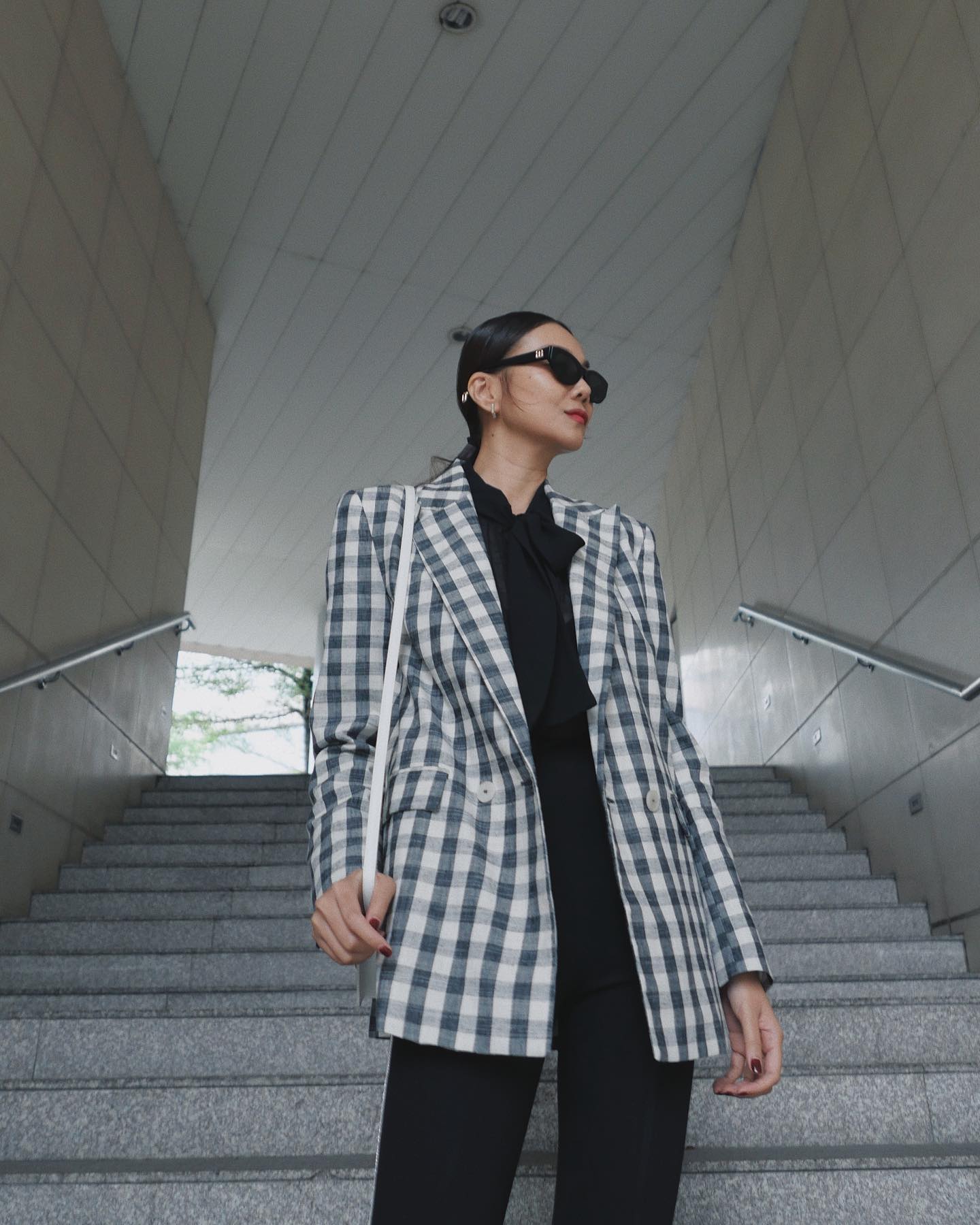 5 kiểu áo khoác sang chảnh được sao Việt diện nhiều-5