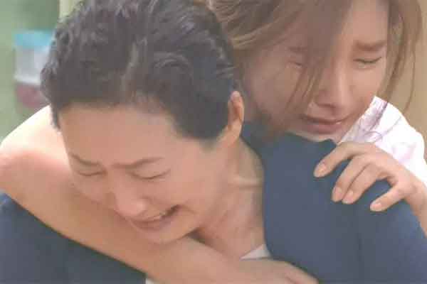 Chồng bỏ đi theo tiểu tam, mẹ chồng làm điều giúp tôi vượt qua cơn tuyệt vọng-1