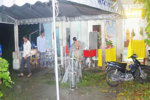 Con dâu bàng hoàng phát hiện mẹ chồng tử vong-1