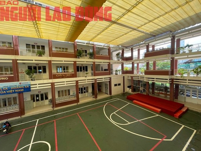 Vụ 662 ca ngộ độc ở Trường iSchool Nha Trang: Ông chủ hộ cung cấp suất ăn là ai?-2