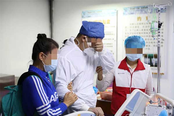 Người vợ qua đời đúng ngày đoàn tụ với chồng sau 3 năm xa cách-2