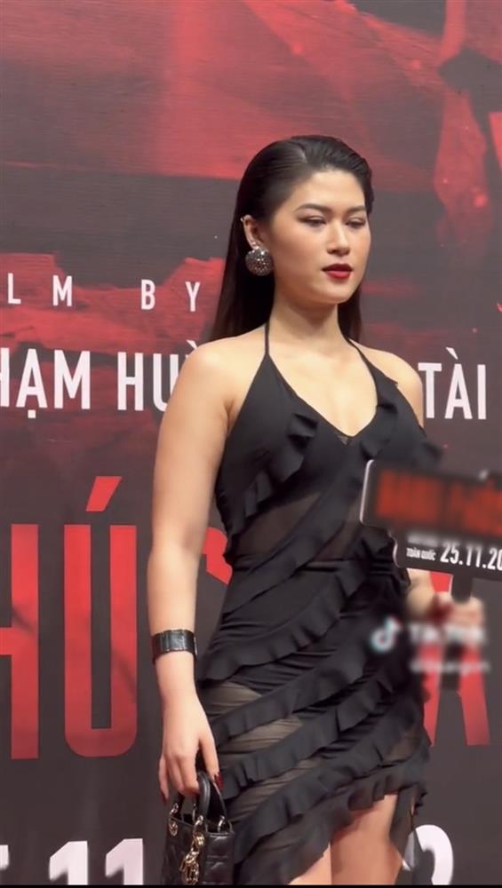 Ngọc Thanh Tâm phát tướng qua cam thường, gu ăn mặc bị chê-2