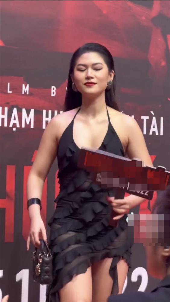 Ngọc Thanh Tâm phát tướng qua cam thường, gu ăn mặc bị chê-3