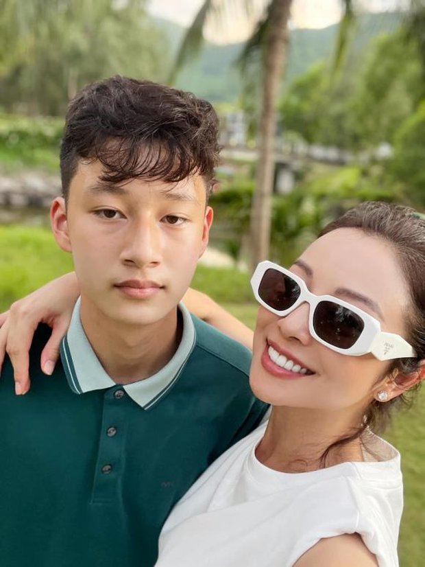 Con trai của Quang Dũng và Jennifer Phạm là thủ khoa, có chiều cao vượt trội-3