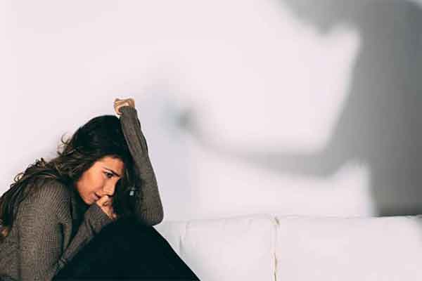 Chồng truy sát vợ ở Bắc Giang: Vì yêu nên ghen hay ngoại tình là tội chết?-1