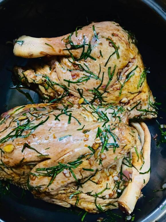 Cách tẩm ướp vịt nướng thơm lừng khơi dậy vị giác trong tiết trời se lạnh, mẹ bận rộn đừng bỏ lỡ!-3