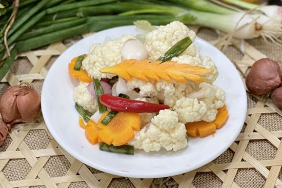 Tết này làm súp lơ muối chua ăn chống ngán: Đảm bảo cực dễ mà lạ miệng!