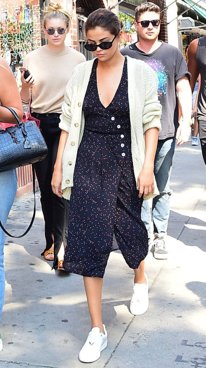 8 cách phối áo cardigan cực tinh tế của Selena Gomez-2